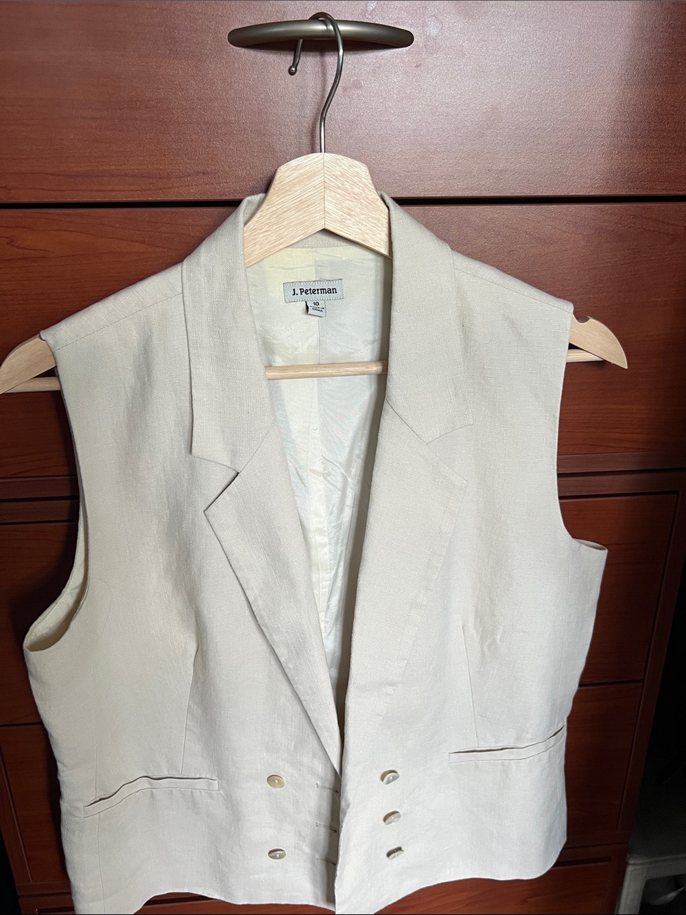 J. Peterman linen Vest - Picture 2 of 8
